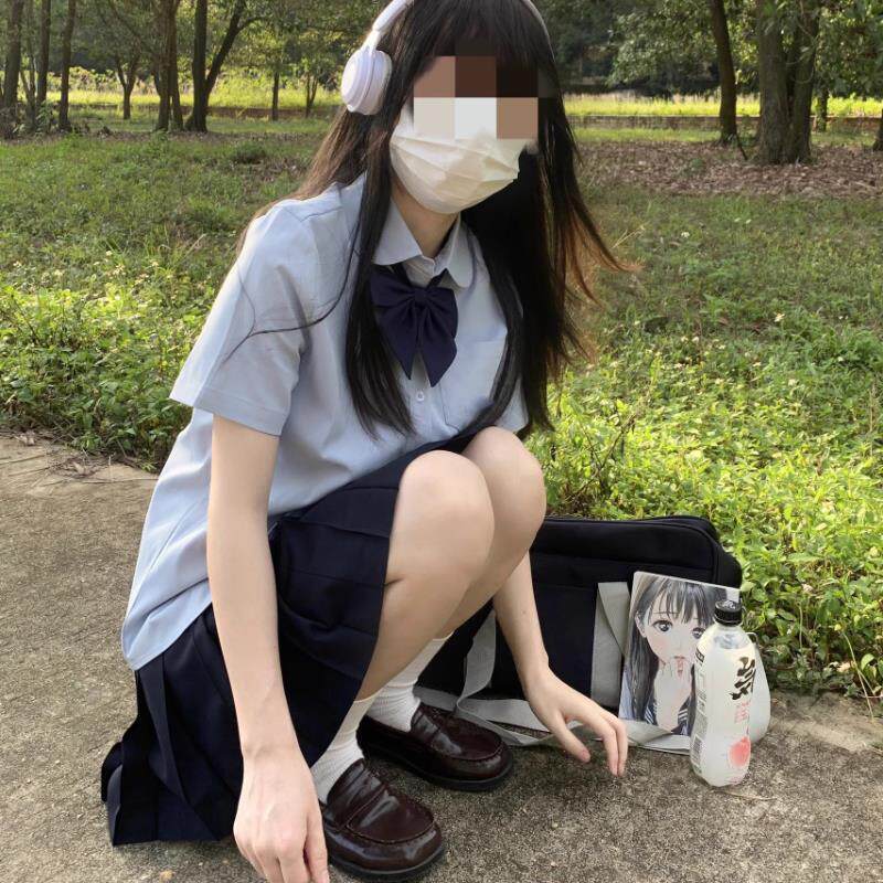原创jk百褶裙衬衫蓝色短袖学院风百褶裙秋学生毕业穿搭校园套装 - 实物图
