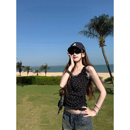时尚高级感假两件拼接碎花吊带背心女夏季修身显瘦两穿辣妹上衣潮