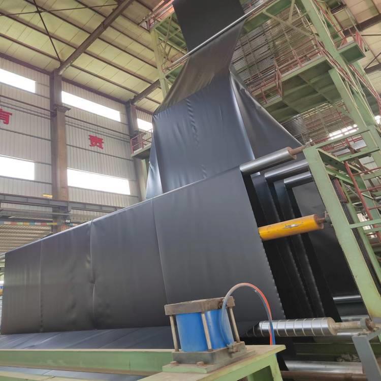 养殖业HDPE土工膜1.5mm蓄水池 河道土工膜2.0mm土工膜