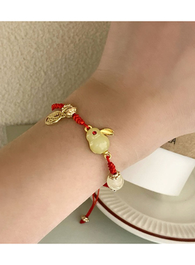 国风兔子手链红绳福字吊牌可调节编织手绳中式百搭饰品手链