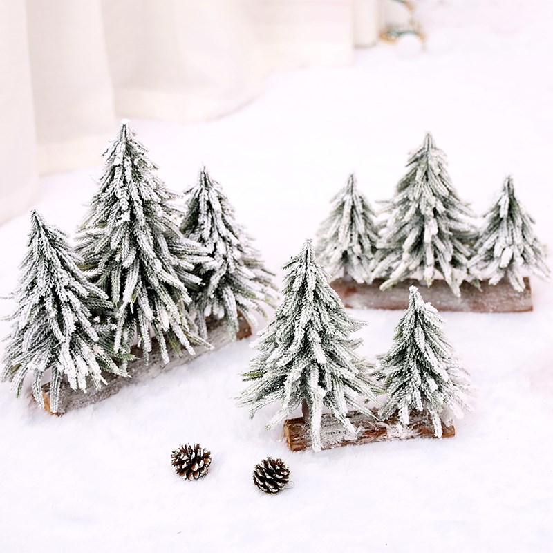 好货圣诞节雪景场景装饰品创意小型迷你圣诞树三课小树橱窗商场道