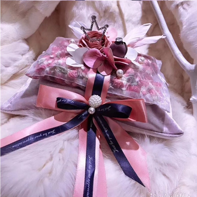 汽车用香薰竹炭包新车载车内可爱摆件香包香袋香囊除甲醛碳包去味