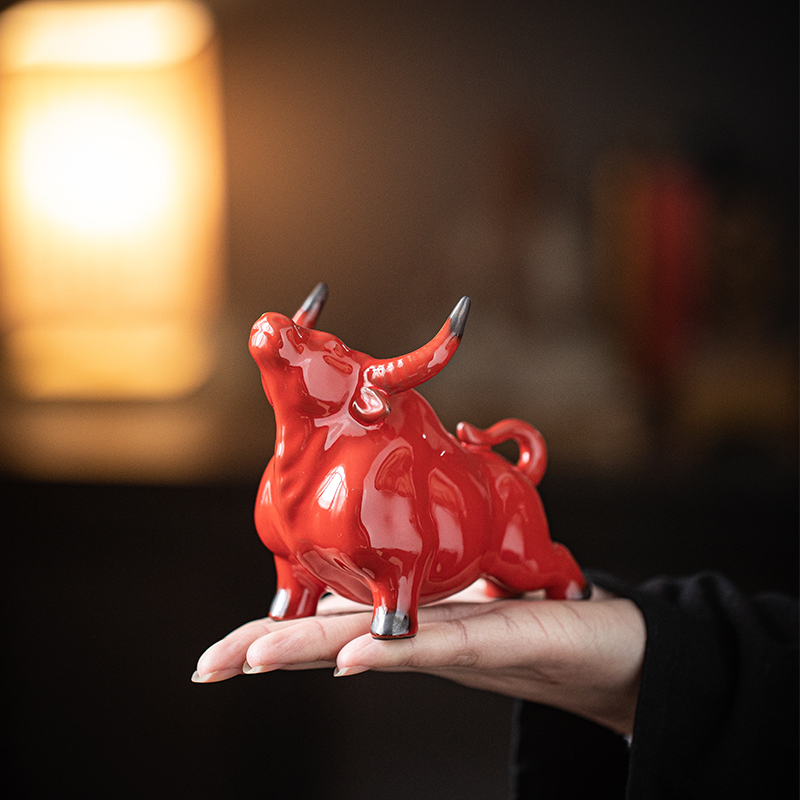 速发牛气冲天陶瓷红色牛摆件招财家居客品博古架装饰品生肖牛礼厅