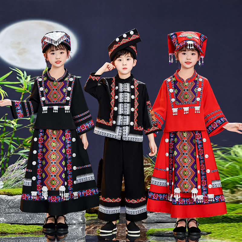 广西壮族三月三少数民族服装女童