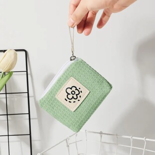小巧便携口红包化妆包拉链手腕包小花朵包包可爱简约华夫格零钱包