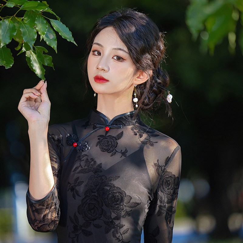 速发黑色玫瑰花旗袍夏高级感蕾丝改良年轻款复古中新式晚礼服中长