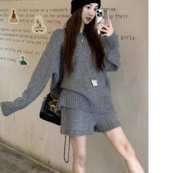 休闲毛衣短裤套装女甜美简约时尚穿搭一整套慵懒针织百搭2026秋冬