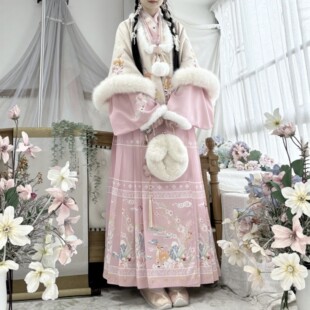 原创汉服女【雪鹿】明制加绒加厚披袄琵琶袖里衣马面裙套装冬季款