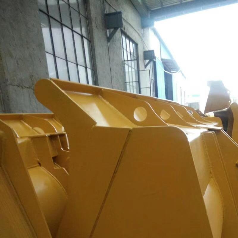 厂家销售成工938 936 966 942装载机铲斗 斗齿 摇臂 拉杆 销轴