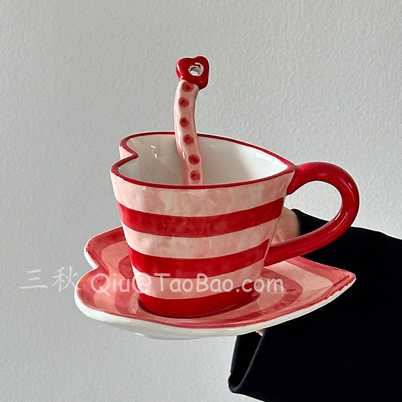 三秋Sanq复古红手绘立体爱心咖啡杯碟下午茶杯拿铁拉花杯小众礼物
