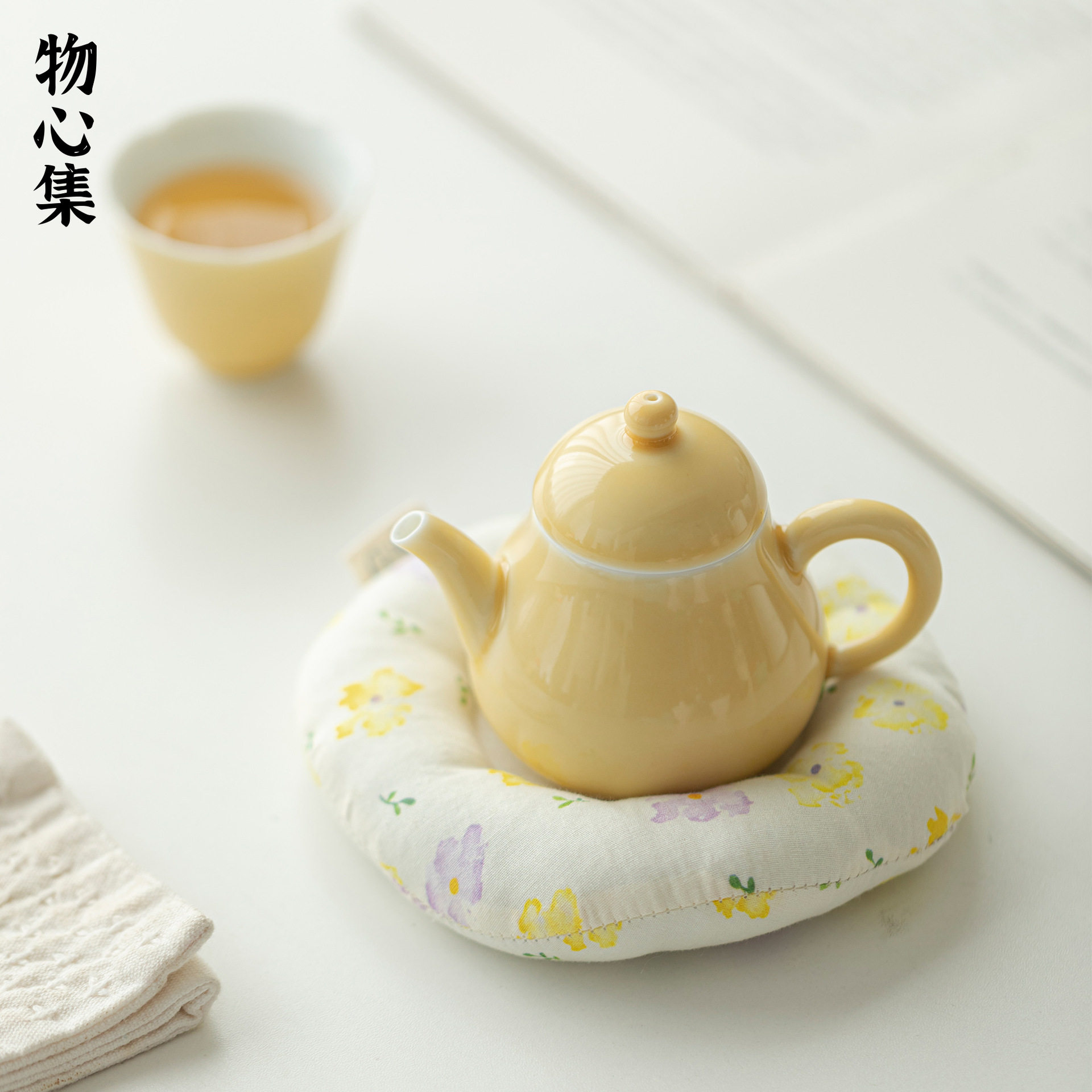 物心集茶壶釉下彩原矿石陶瓷泡茶壶清新女士手执壶球孔过滤单壶