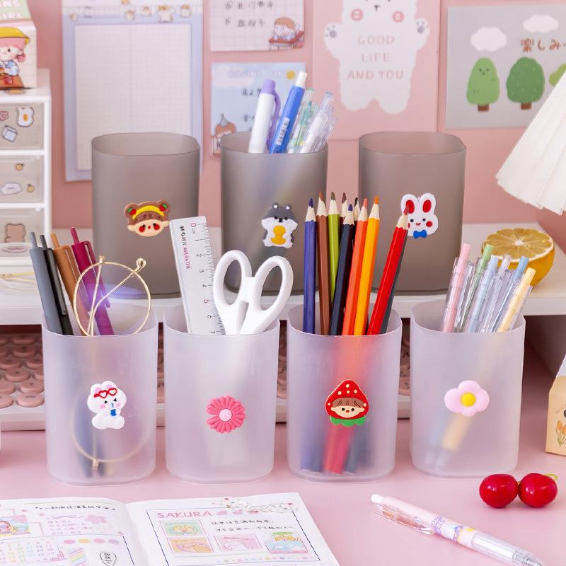 简约纯色贴片卡通黑白笔筒学生文具奖品礼品文具收纳六一期末圣诞