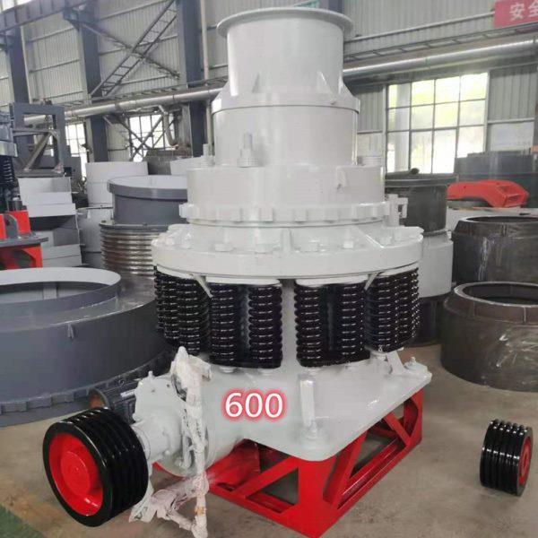 HP300圆锥破碎机时产200吨的砂石生产线石英石铁矿石铝矾土粉碎机