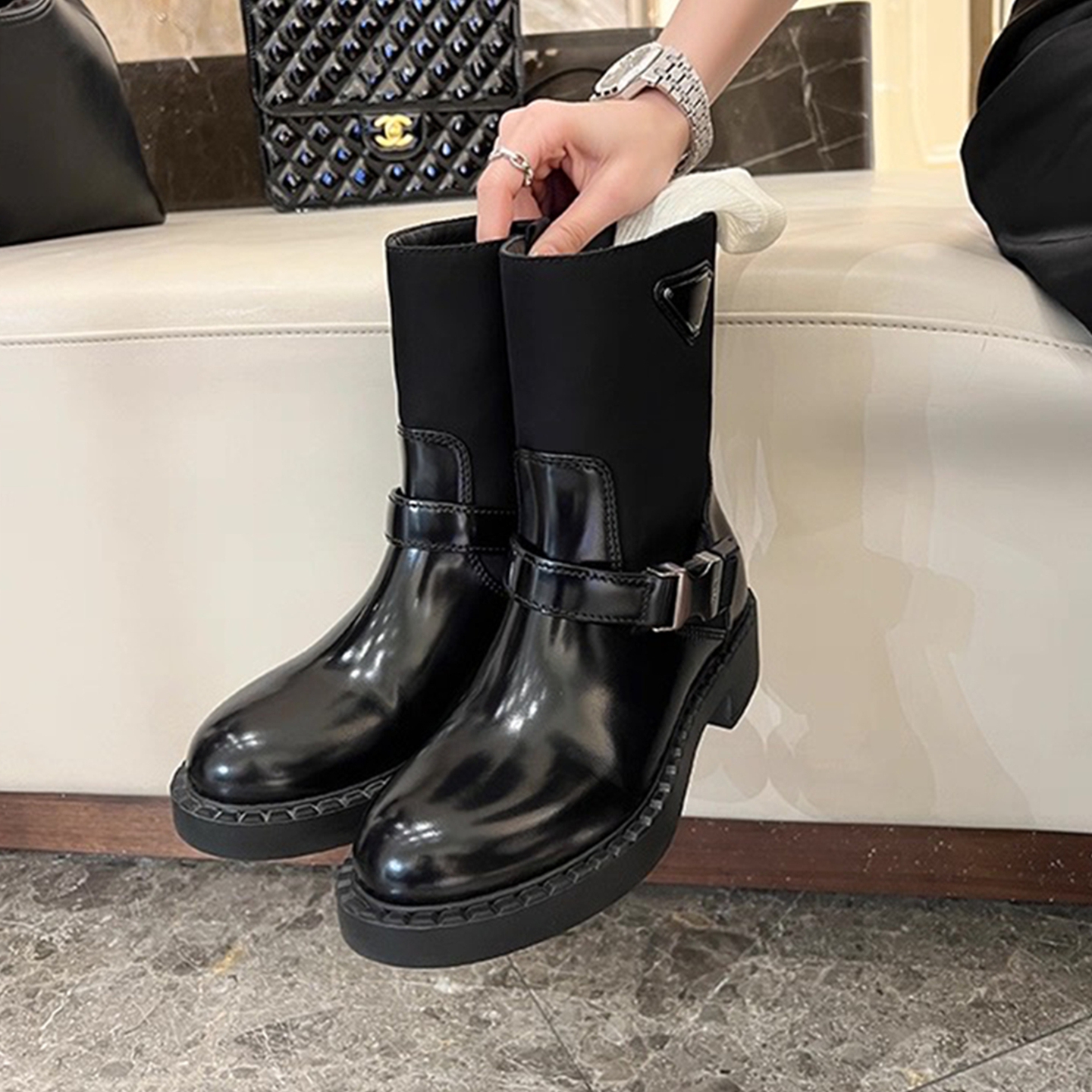 复古粗宽筒切尔西靴马丁靴中筒靴