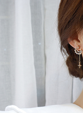 极速Hot Aale Shinen Exquisite Zirconia Moon Earring for Wome