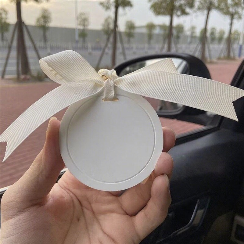 速发车载香薰饰品现代简约家居衣柜挂件高档香味香氛物扩香石