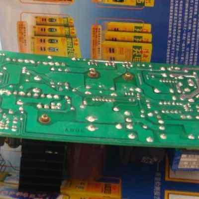 好货新品2012新款最多投十币电动车快速充电机得康充电站主板配件