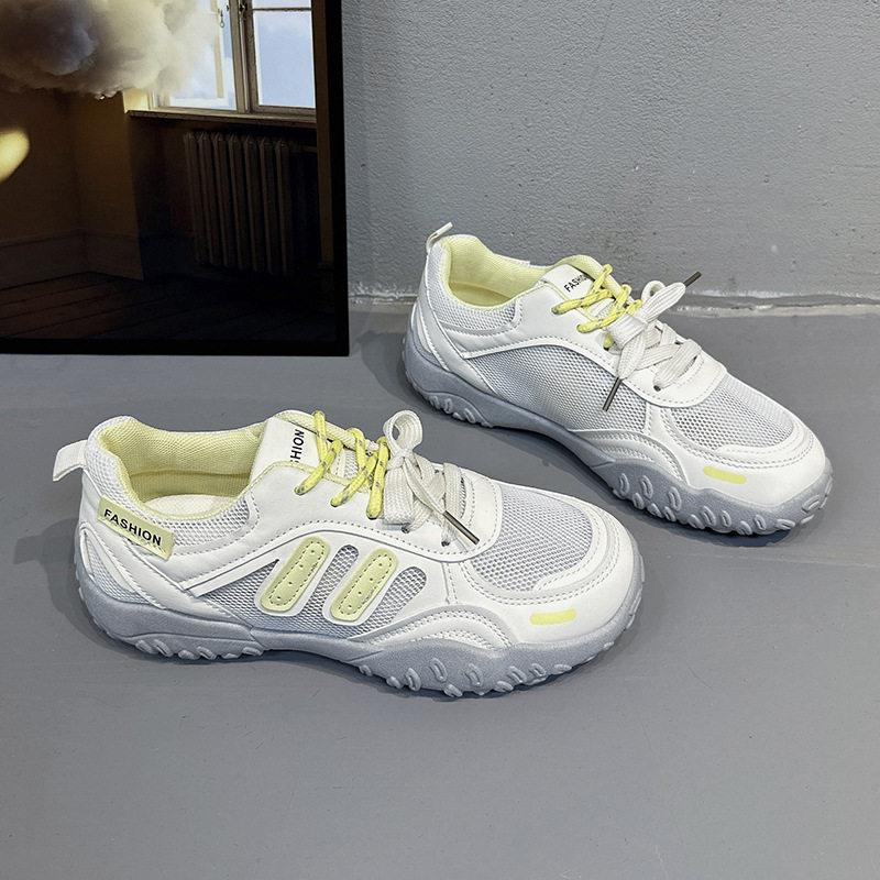 2026轻便休闲百搭网面厚底慢跑鞋女运动鞋软皮韩版秋季透气网面