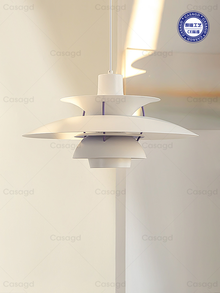 丹麦ph5北欧餐厅吊灯现代饭厅书房咖啡吧台岛台简约原木风飞碟灯