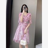 连衣裙女2025新款夏海边度假沙滩碎花色气质收腰显瘦高级感字裙，商品下架区，凯文服饰