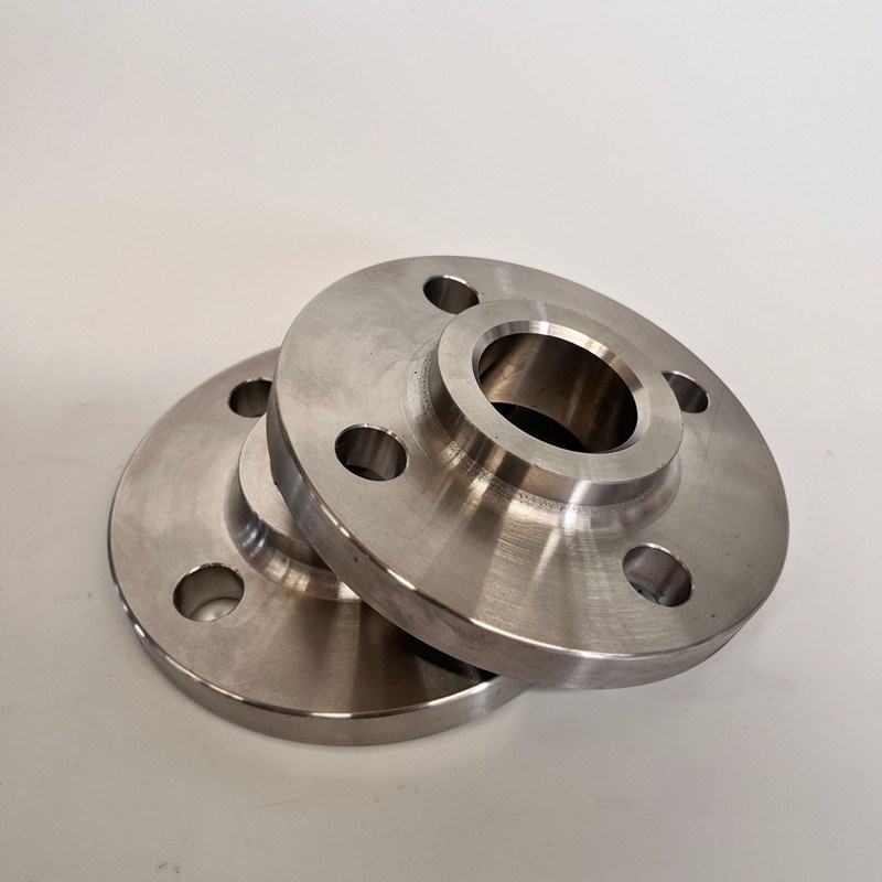 碳钢SO-RF带颈平焊法兰片焊接管件Q235PN16铸钢锻打国标锻造DN100