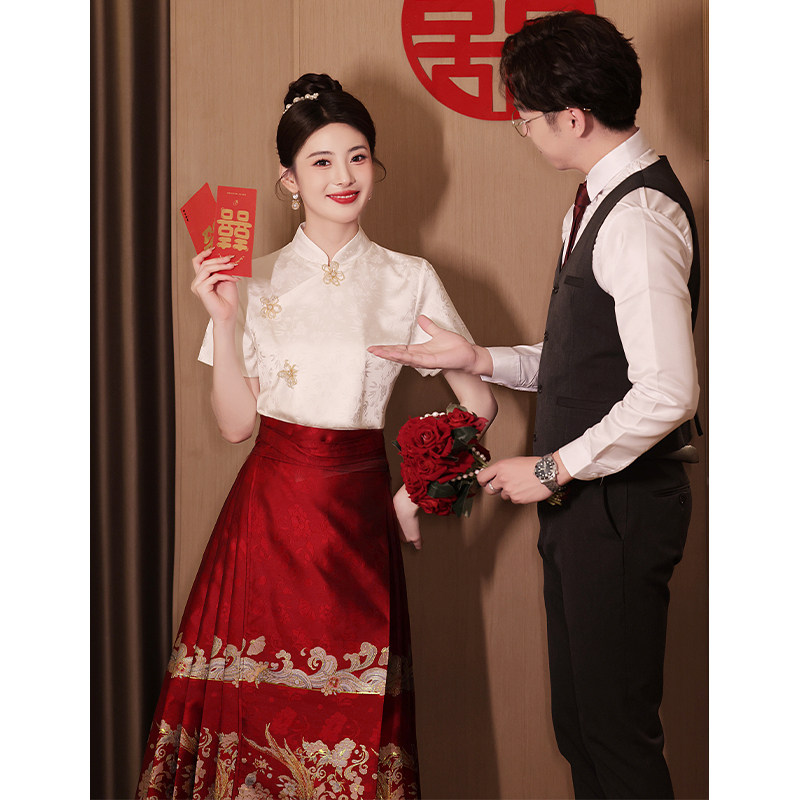 速发新中式马面裙订婚礼服裙20婚5新款衣服敬酒服新娘婚服结装套2