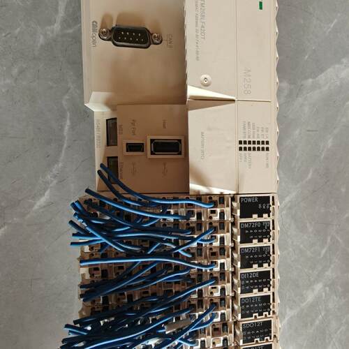 TM258LF42DT DM72F0 DM72F1 DI12DE DO12TE SDO12T PLC议价维修