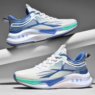 夏季男鞋透气网面男款超轻耐磨青少年学生踩屎感运动休闲跑步潮鞋