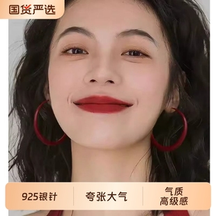 安可拉红色耳圈港风轻奢高级方圆脸素圈耳环显脸小2025年新款 爆款