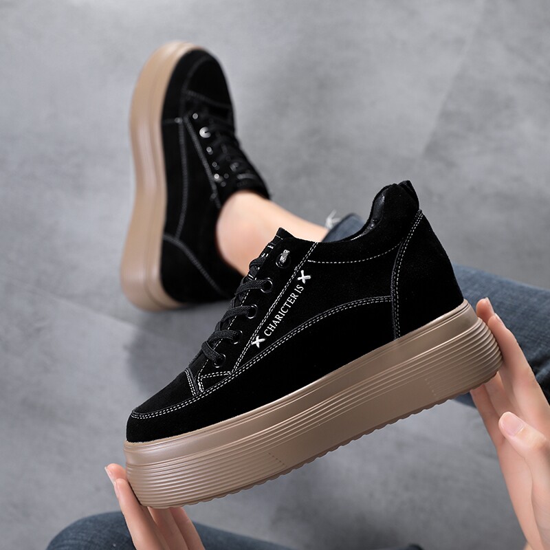 内增高7CM小个子女鞋2025新款春季厚底黑色工作鞋松糕鞋百搭单