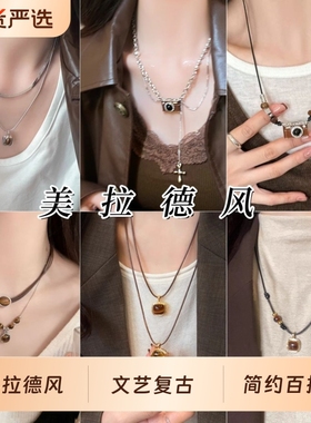 复古棕色胶片相机项链女秋冬高级设计感皮革虎眼石毛衣链百搭颈链