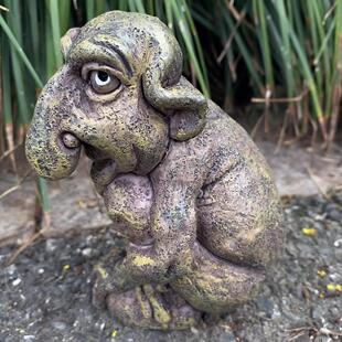 微观园林工艺品摆件哥特式雕塑铸石巨魔树脂石像鬼树脂工艺品摆件