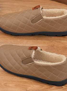 老北京布鞋女冬季加绒防滑保暖中老年豆豆棉鞋防水软底休闲妈妈鞋