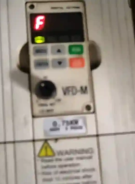 {议价}台达0.75KW变频器VFD007M43B
