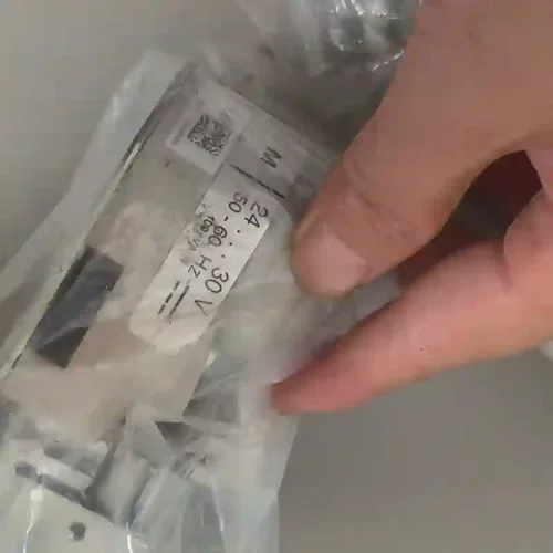 ABB储能电机/24v-30v议价