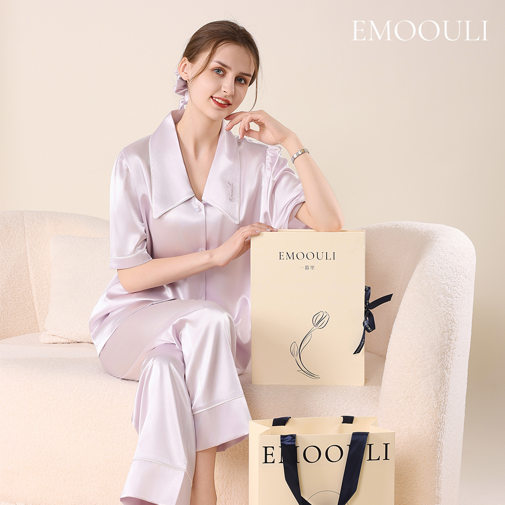 一暮里定制刺绣睡衣送女友礼物