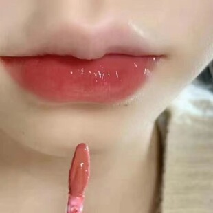 滋润玻璃唇蜜不掉色学生显白口红女 清透水光感小刺猬镜面唇釉保湿