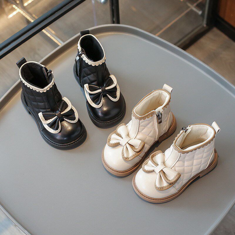 新品女童靴子2026春秋新款儿童洋气马丁靴儿童时尚百X搭靴子男童