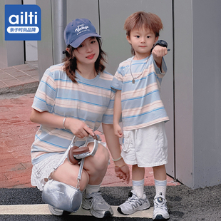 不一样特别的亲子装夏装2025超火纯棉条纹短袖母子母女运动会t恤