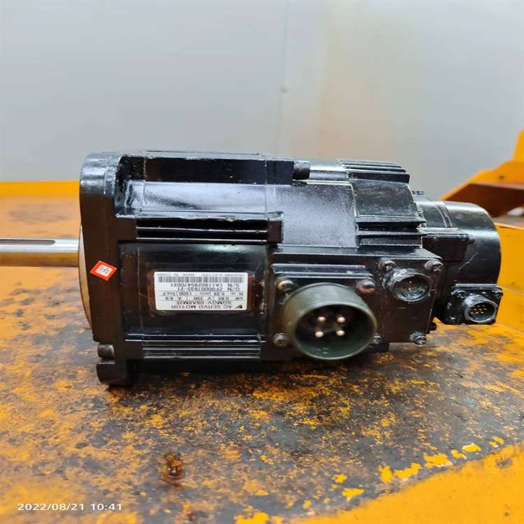 SGMGV-09A8M2E电机SGMS-10-XX14 SGMPH-04A2A-YR52 SGMJV-04ADA21