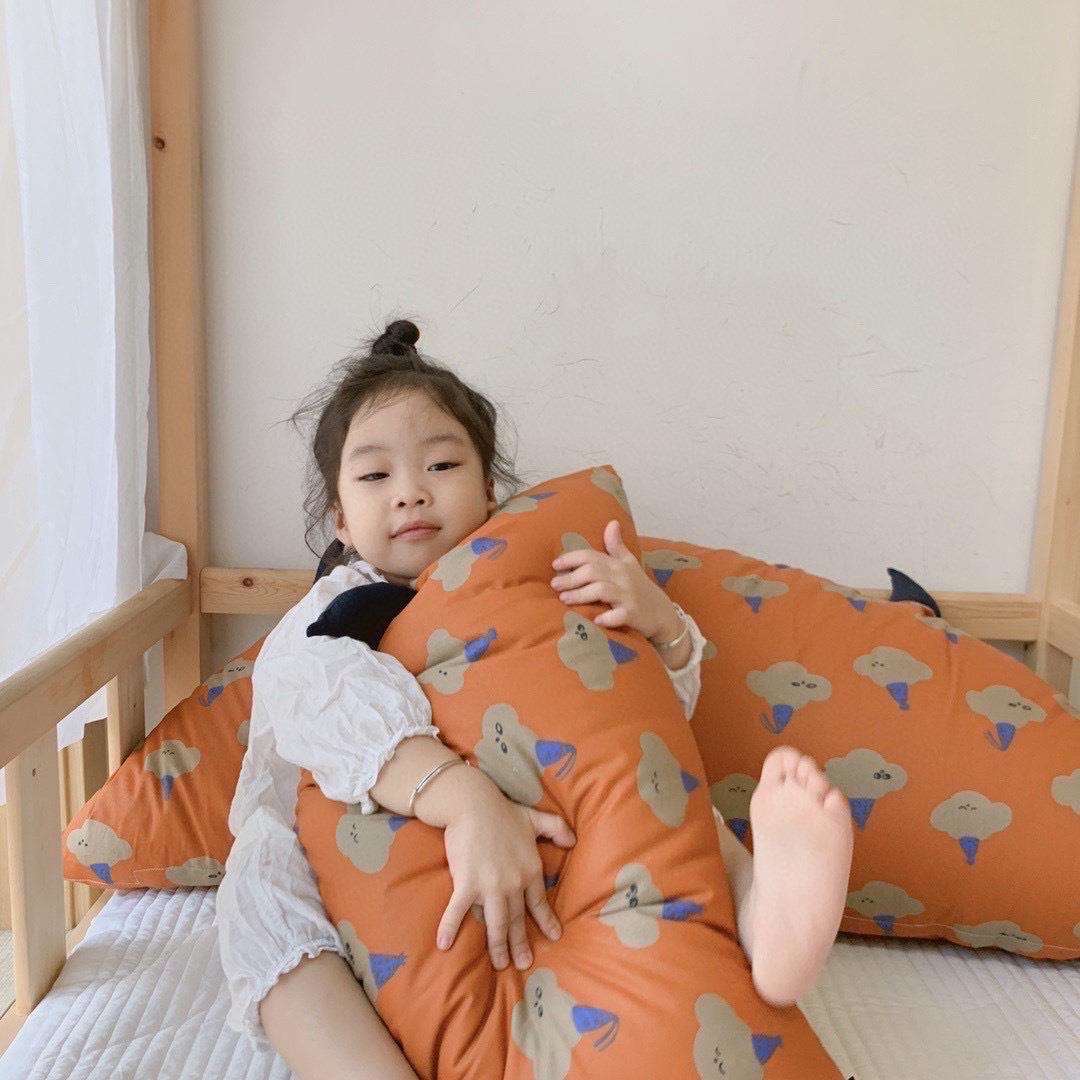 小恶魔靠垫搞怪可拆洗含芯儿童床防护抱枕纯棉宝宝床头牛角大靠背