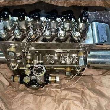 D475推土机配件 12V140  发动机高压油泵   6215-71-1181