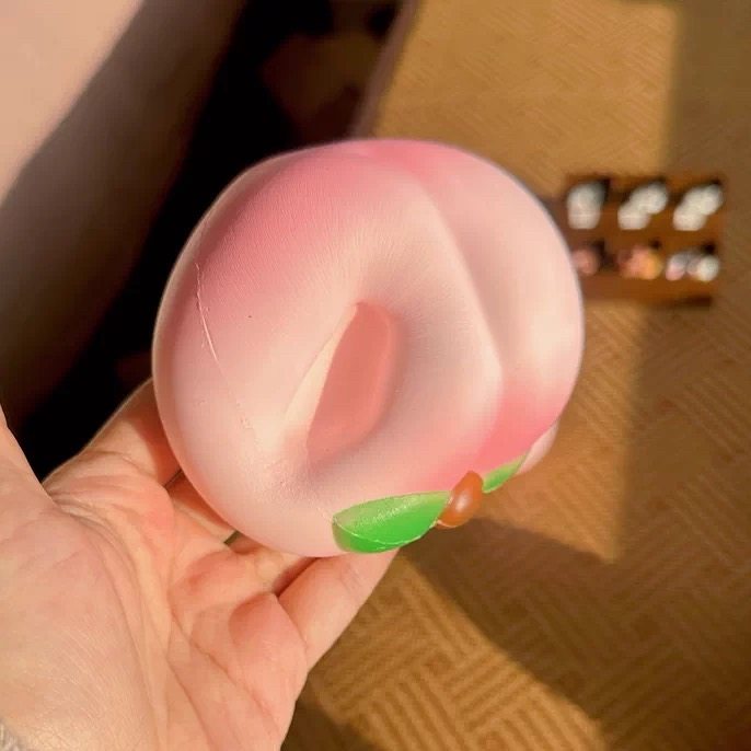 国产慢回弹桃子捏捏乐解压玩具创意礼物可爱潮玩squishy挂件,玩具/童车/益智/积木/模型,捏捏乐/按按乐,淘宝优惠券,粉丝福利购,淘宝优惠卷