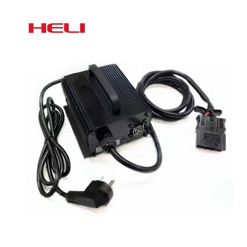 合力电瓶CBD15J加力龙工1.5吨电动小金刚托盘搬运车24V20AH锂电池