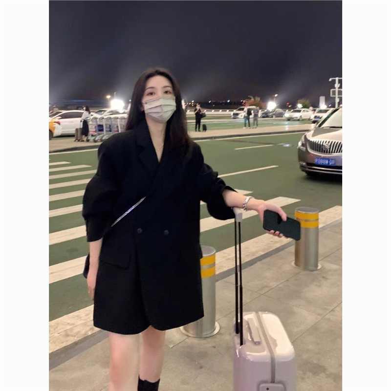 黑色西装外套女2025秋季新款韩版宽松复古休闲显瘦小西服百搭