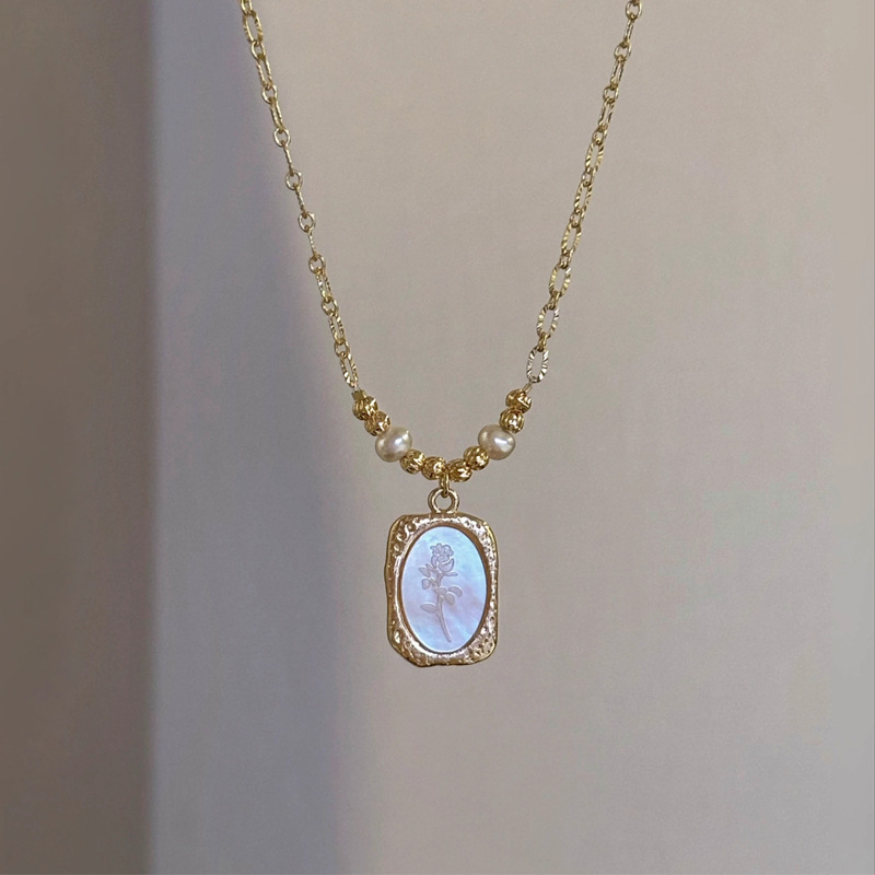 贝母浮雕玫瑰吊坠珍珠项链毛衣链