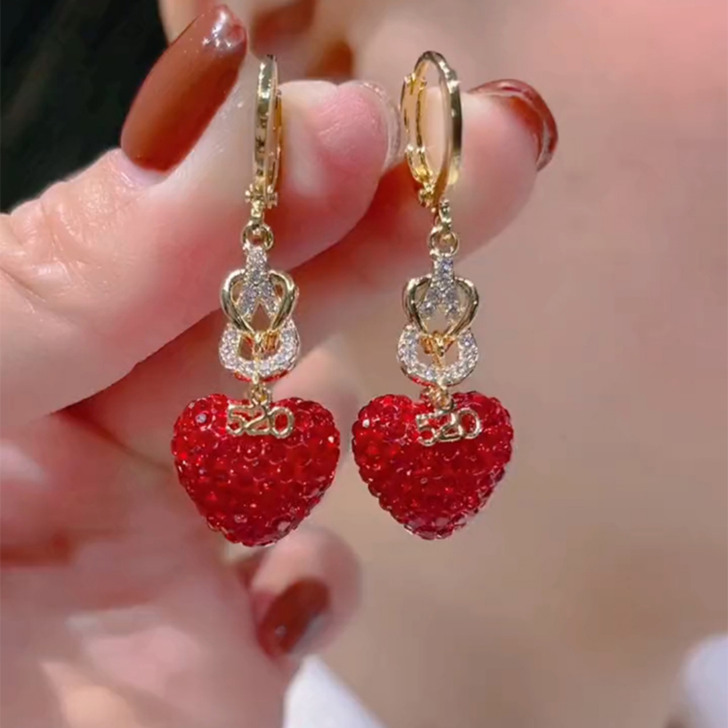 红色满钻520爱心耳环女925银耳钩