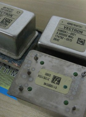 极速拆机件c C4600A1-0021 5MHZ 高稳恒温晶振 OCXO 5V 3627 正弦