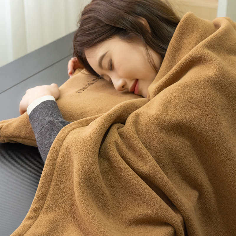 二合一抱枕被子可收纳便携外出旅行户外办公室沙发毛毯毯子午休毯,居家布艺,抱枕被,淘宝优惠券,粉丝福利购,淘宝优惠卷