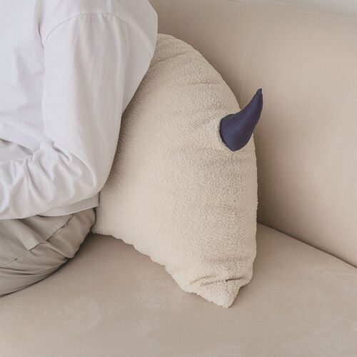 速发北欧简约异形牛角床头软包靠背长条生睡觉沙发榻榻米靠枕可拆